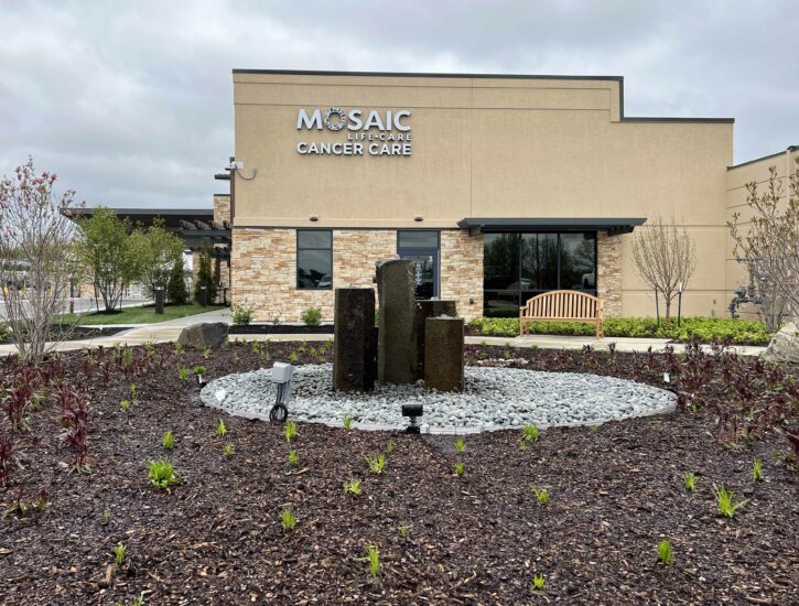 Mosaic Foundation – Albany Makes Gift to Cancer Care
